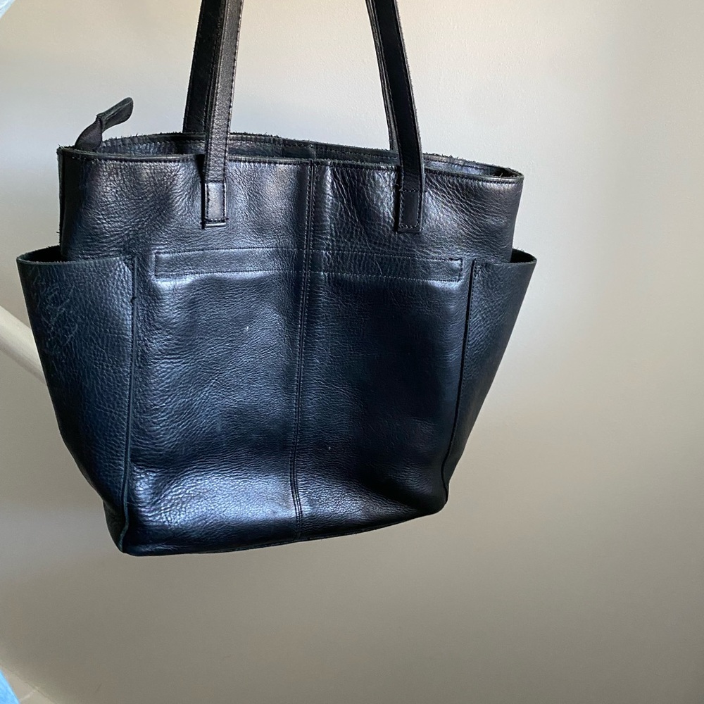 Duluth Trading Co Black Leather Tote